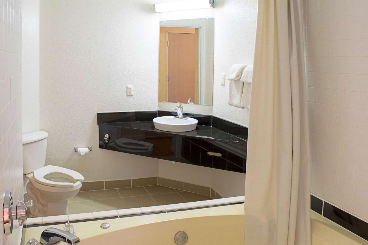 Motel 6-Seymour, In - North Eksteriør billede